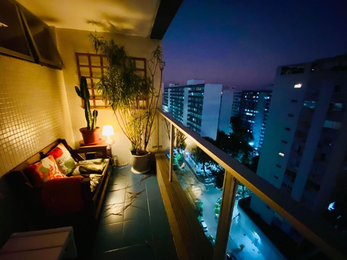 Jumpinbed - Leblon Flat Service - Sala E Quarto Com Varanda E Vista Do Mar.
